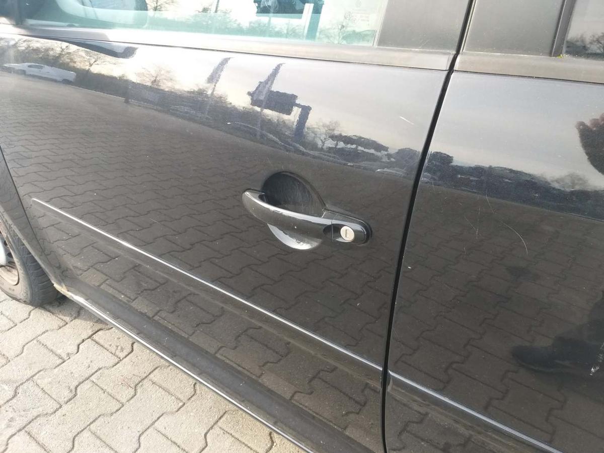 VW Touran 1T original T&uuml;r vorn links LC9X Deepblack Rohbau Bj.2008